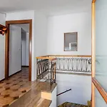 Appartement Le Finestre Sul Corso Roomy With Terrace Assise