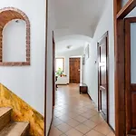 Le Finestre Sul Corso Roomy With Terrace Appartement *