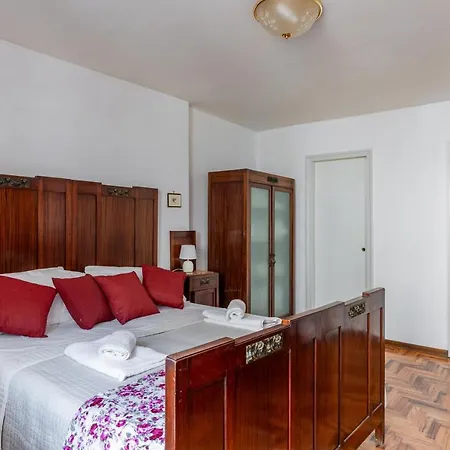 Lejlighed Guesthost - Le Finestre Sul Corso Roomy With Terrace *