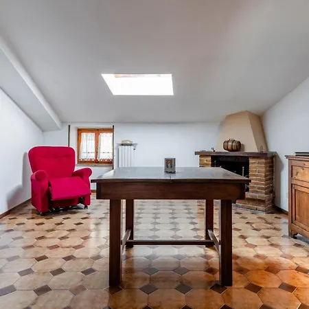 Le Finestre Sul Corso Roomy With Terrace