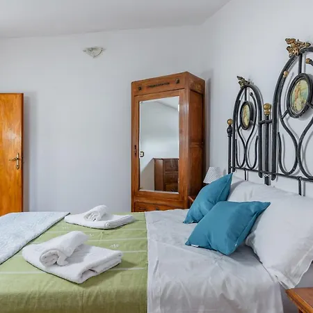 Appartement Le Finestre Sul Corso Roomy With Terrace